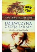 Dziewczyna z szyją żyrafy
