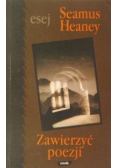 Zawierzyć poezji