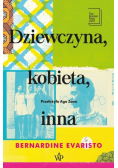 Dziewczyna kobieta inna