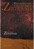 Zdziwienia Wszechświat ludzi o długich oczach