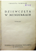 Dziewczęta w mundurach