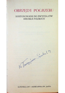 Obrzędy pogrzebu. Dostosowanie do zwyczajów