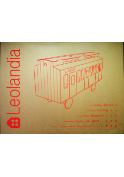 Leolandia Wagon z tektury